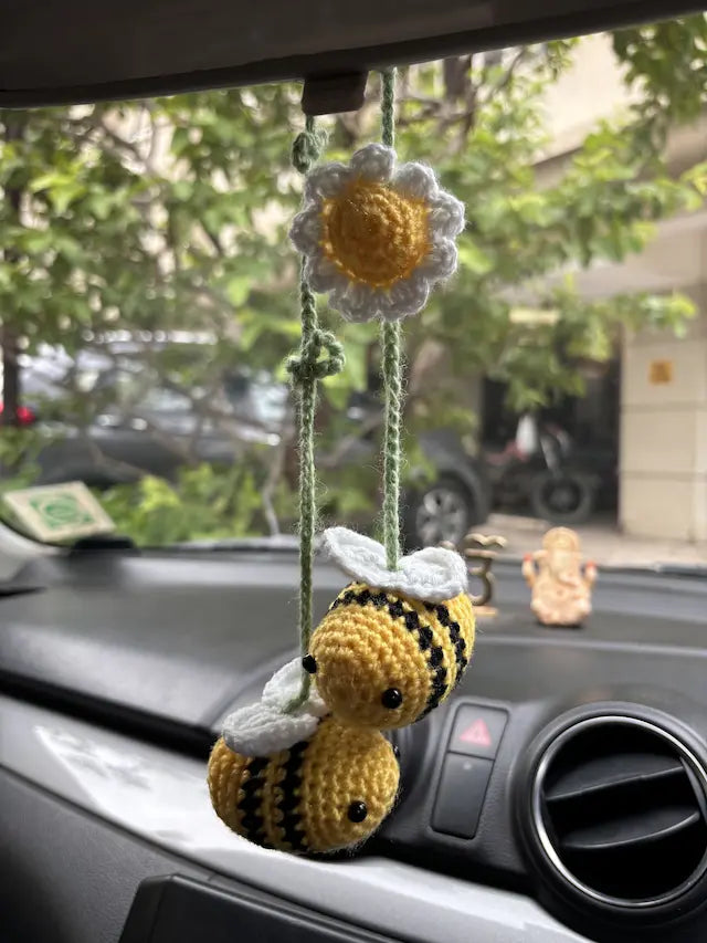 Bees and daisy Car hanging